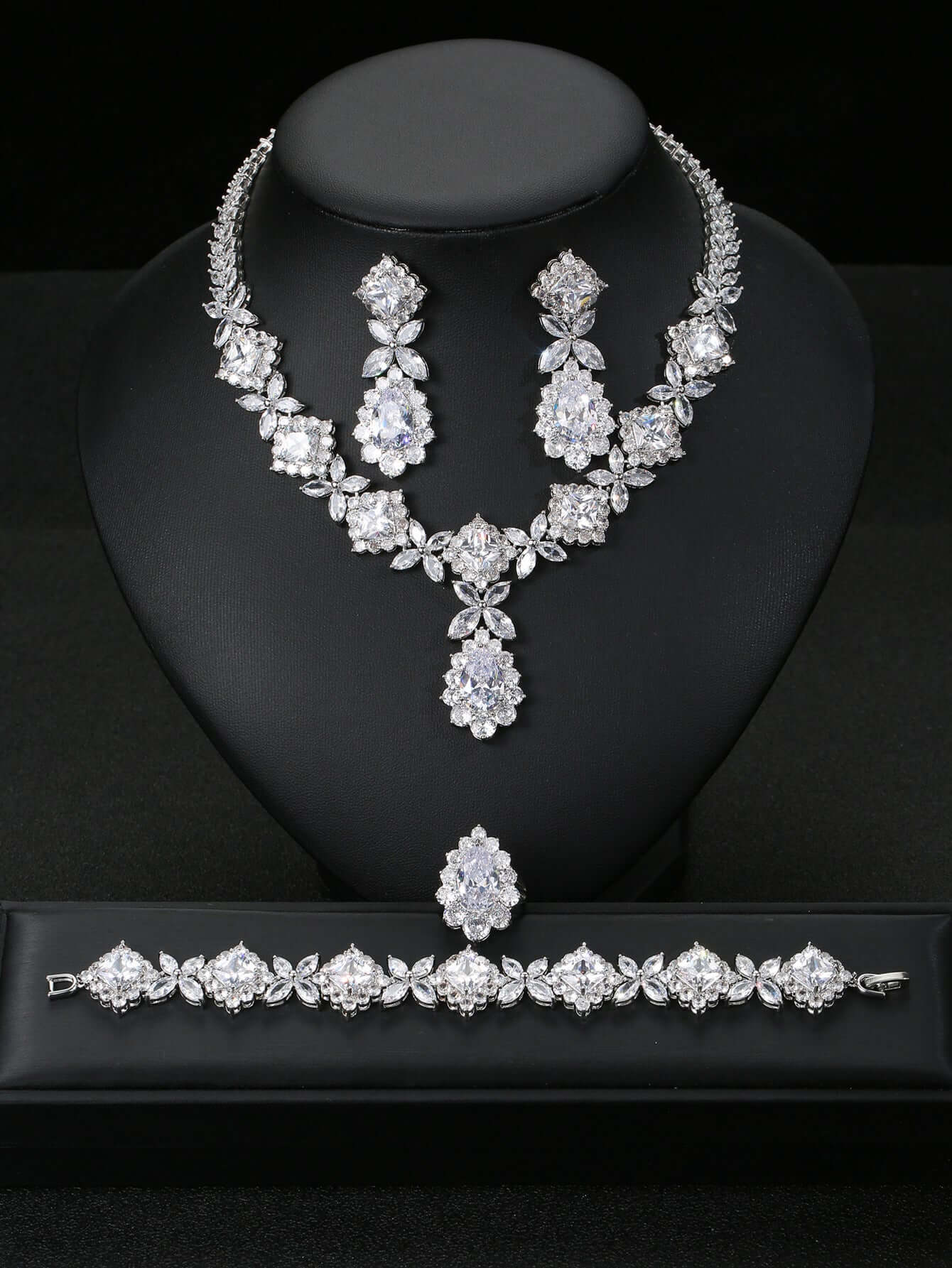 European And American Luxury Zircon Necklace Earring Bracelet Ring Suit